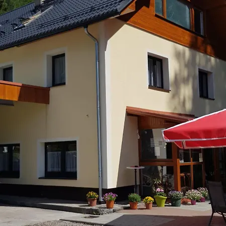 Seeblick Krippenstein Homestay *